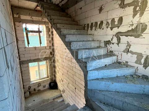 комерційна за адресою Стеценка вул., 223