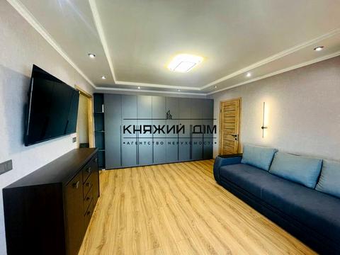 квартира за адресою Набережно-Хрещатицька вул., 11