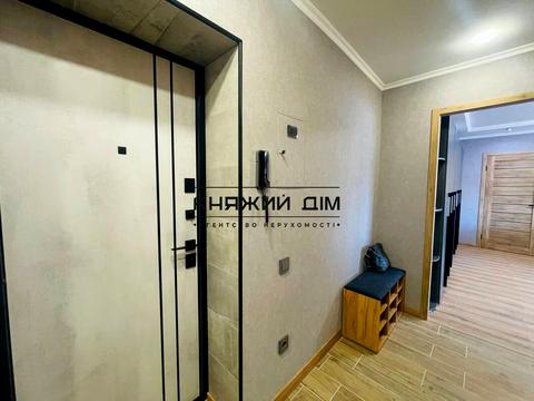 квартира за адресою Набережно-Хрещатицька вул., 11
