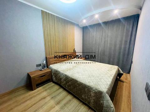 квартира за адресою Набережно-Хрещатицька вул., 11