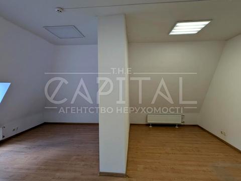 коммерческая по адресу Софиевская пл., 18