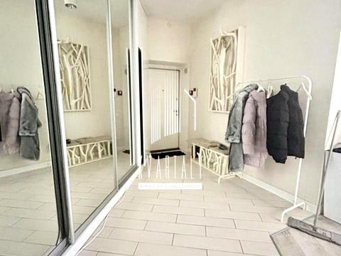 комерційна за адресою Гетьмана Павла Скоропадського вул. (Толстого), 39