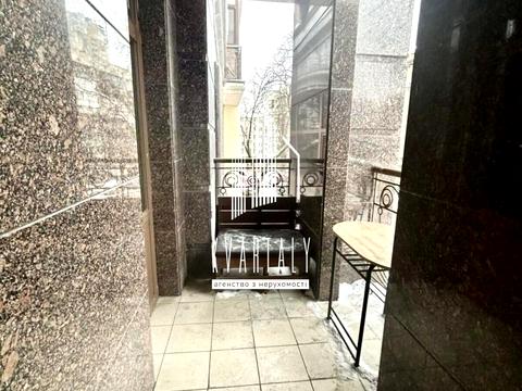 комерційна за адресою Гетьмана Павла Скоропадського вул. (Толстого), 39