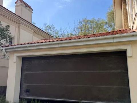 будинок за адресою Дмитріївська вул. (Дмитрія Донського)