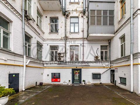 комерційна за адресою Київ, Лютеранська вул., 7/10