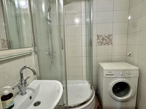 квартира за адресою Академіка Корольова просп., 24