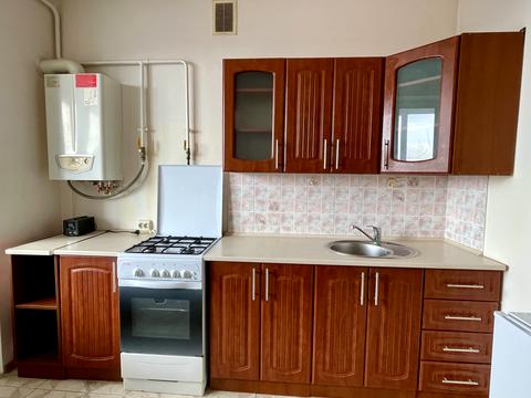 квартира за адресою Зоряна вул., 20