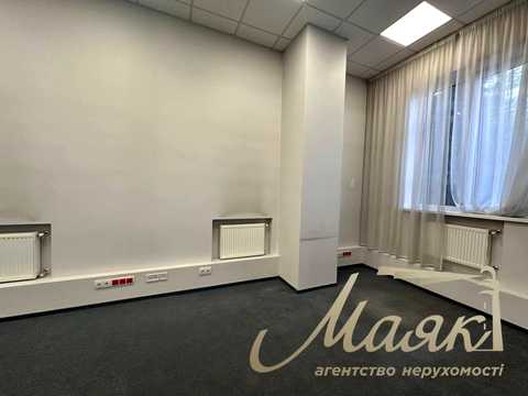 коммерческая по адресу Генерала Алмазова ул. (Кутузова), 14