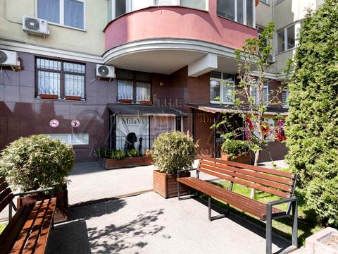 коммерческая по адресу Семьи Кульженков ул. (Дегтяренко Петра), 33