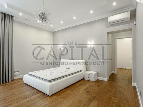 квартира за адресою Кловський узвіз, 7a
