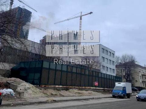 комерційна за адресою Залізничне шосе, 2