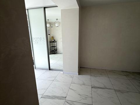 комерційна за адресою Тараса Шевченка вул., 8г