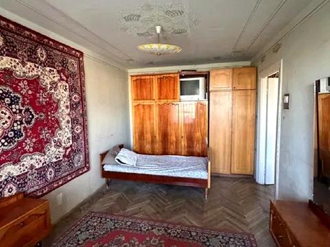 квартира за адресою Тролейбусна вул., 16