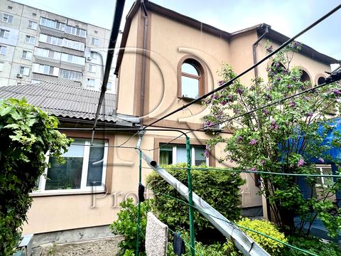 будинок за адресою Волноваська вул. (Рокосовського)