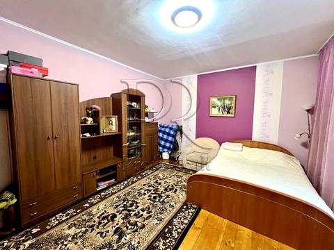 будинок за адресою Волноваська вул. (Рокосовського)