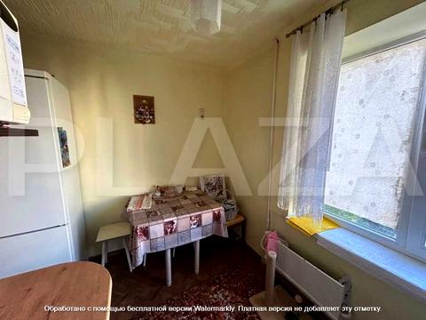 квартира за адресою Юрія Побєдоносцева бульв., 3