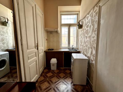 квартира по адресу Кропивницкого пл., 2