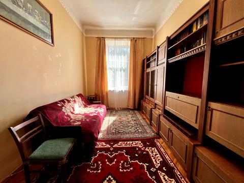 квартира по адресу Кропивницкого пл., 2