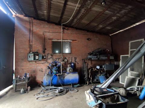 коммерческая по адресу Черниговская ул., 2