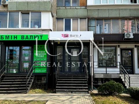 коммерческая по адресу Оболонский просп., 12
