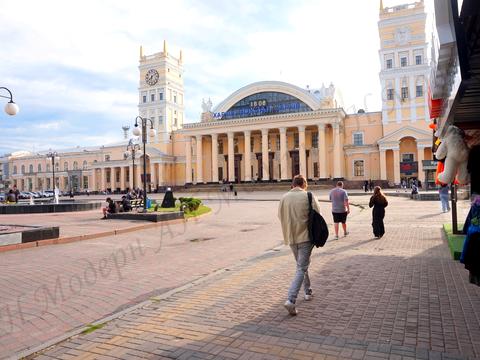 комерційна за адресою Привокзальний майдан пл., 2