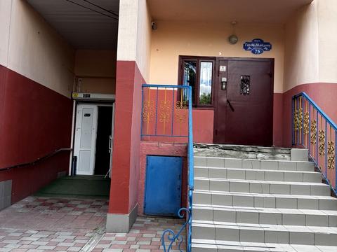 коммерческая по адресу Героев Майдана ул. (Червоноармейская), 75