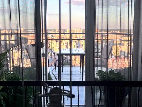 квартира за адресою Анни Ахматової вул., 13-Г