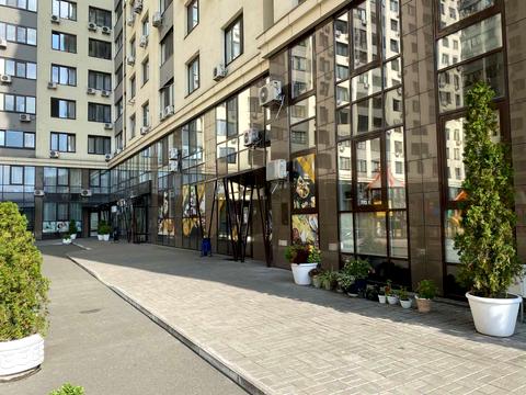 комерційна за адресою Юлії Здановської вул. (Ломоносова), 19/14