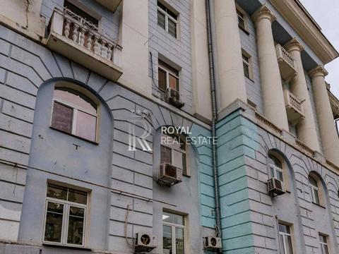 комерційна за адресою Євгена Чикаленка вул. (Пушкінська), 20