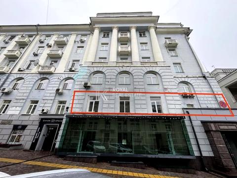 комерційна за адресою Євгена Чикаленка вул. (Пушкінська), 20