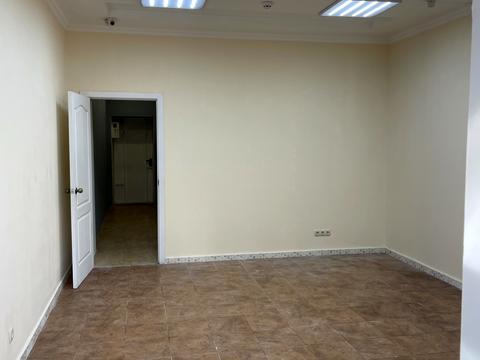 коммерческая по адресу Богдана Хмельницкого ул., 4