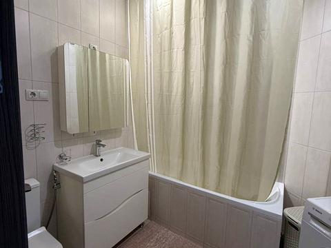 квартира за адресою Юнацька вул., 17