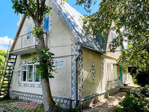 дом по адресу Центральна