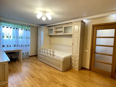 квартира за адресою Авіаконструктора Антонова вул., 8-А
