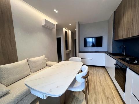квартира по адресу Вице-адмирала Азарова ул. (Вице-адмирала Азарова), 8а