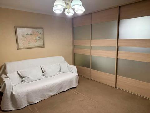квартира по адресу Юрия Кондратюка ул. (Комунарівська), 7
