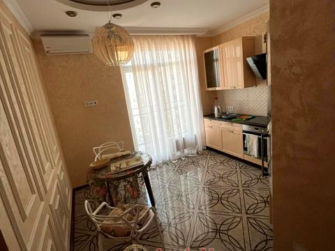 квартира за адресою Французький бульв., 60б