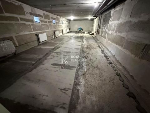 комерційна за адресою Київ, Залізничне шосе, 2А