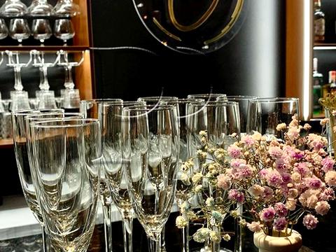 комерційна за адресою Київ, Саксаганського вул., 89