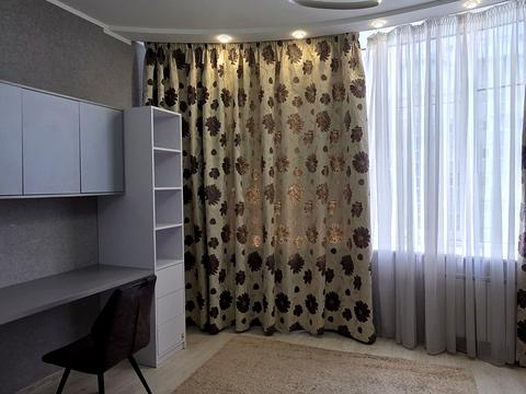 квартира за адресою Володимира Івасюка просп. (Героїв Сталінграду), 12-Є