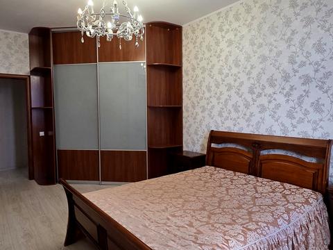 квартира за адресою Володимира Івасюка просп. (Героїв Сталінграду), 12-Є