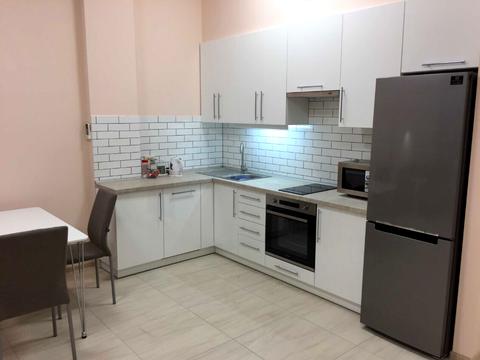 квартира за адресою Дмитра Яворницького просп. (Карла Маркса), 72-Б