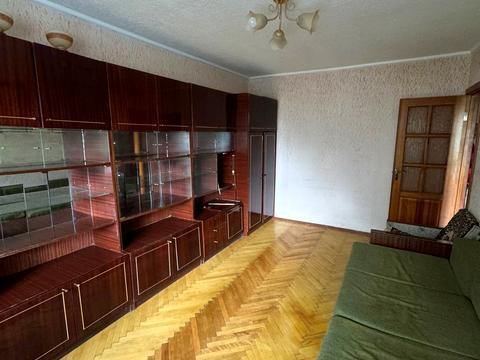 квартира за адресою Ростиславська вул. (Маршала Рибалка), 3