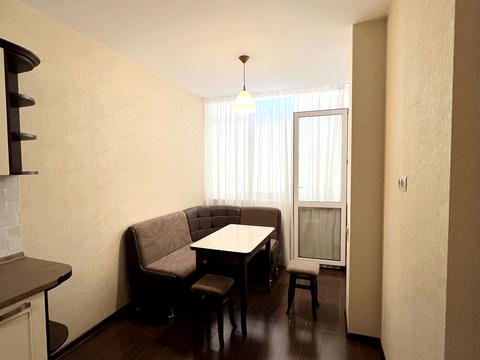 квартира за адресою Юрія Кондратюка вул., 3