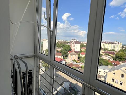 квартира за адресою Степана Бандери вул., 37