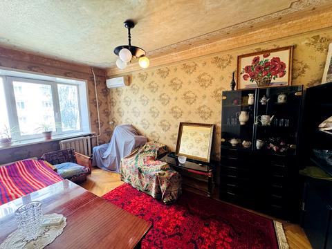 квартира за адресою Гетьмана Кирила Розумовського вул. (Миколи Краснова), 12