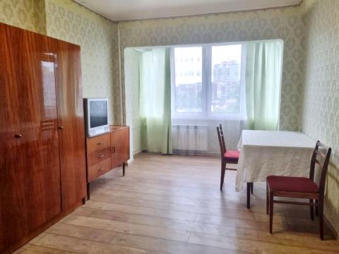 квартира за адресою Дніпровська набережна вул., 11-А