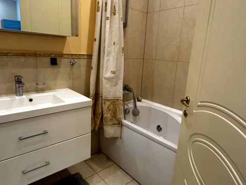квартира за адресою Кудрявська вул., 16