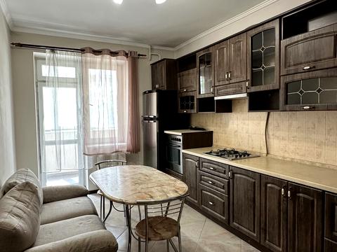 квартира за адресою Леоніда Перфецького вул., 2а