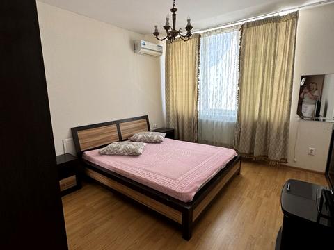 квартира по адресу Литературная ул., 12